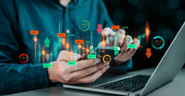How Multi-Timeframe Analysis Helps You Get a Free Funded Account